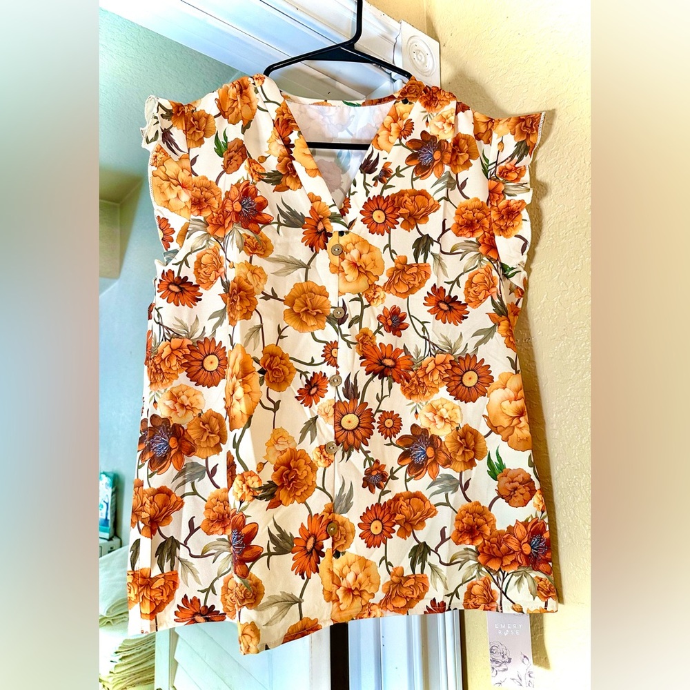 Fall Floral Ruffle Sleeveless Top